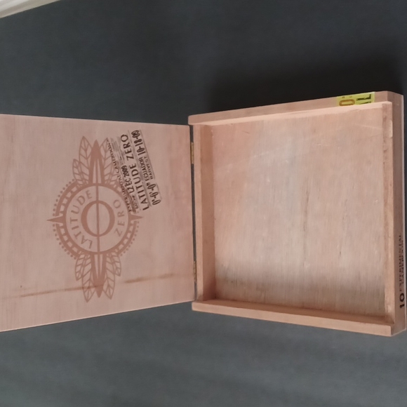 Latitude Zero Wooden Cigar Box - Picture 2 of 6